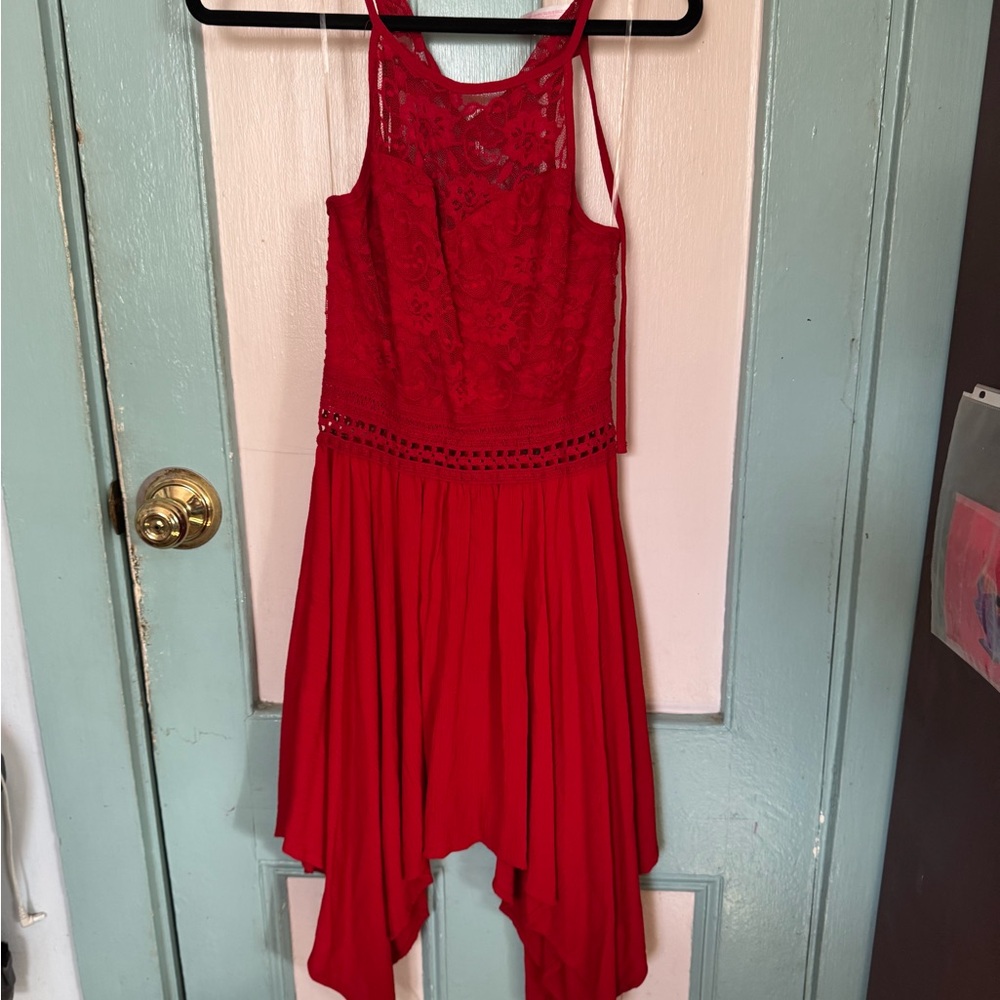 Chic Red Lace Dress with Flowy Hem